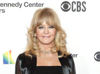 Goldie Hawn - Goldie Hawn Reveals Why She Refuses To Get Involved In Politics: ‘I Stay In My Lane’ - etcanada.com - state Iowa