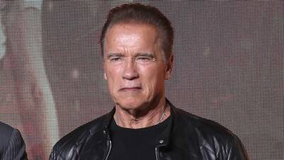 Arnold Schwarzenegger - Arnold Schwarzenegger Involved in Car Crash in Los Angeles - etonline.com - Los Angeles - Los Angeles - California