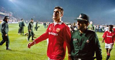 Alex Ferguson - Steve Bruce - Mark Hughes - Eric Cantona - Peter Schmeichel - Bryan Robson - 'Welcome to hell' — The night Manchester United lost a vicious war with Galatasaray in Istanbul - manchestereveningnews.co.uk - Manchester - city Istanbul