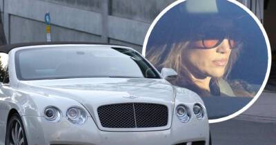 JLo takes Bentley for spin - www.msn.com - Los Angeles