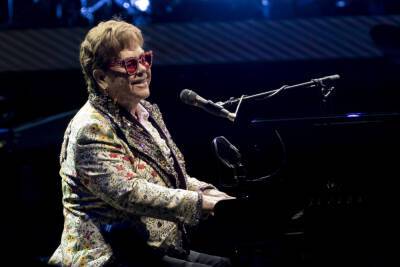 Elton John - Elton John Postpones Dallas Shows Of Restarted Tour After Testing Positive For Covid - deadline.com - USA - New Orleans - county Dallas - county Rock - state Arkansas