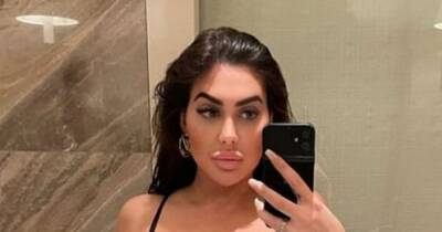 Chloe Ferry accused of editing lingerie snap as fans spot 'warped' reflection - www.ok.co.uk