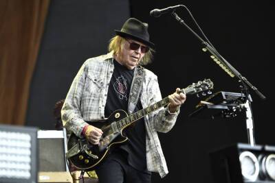 Neil Young - Joe Rogan - SiriusXM Relaunches Neil Young Radio Limited Channel Following Spotify Removal - deadline.com - county Crosby - county Buffalo - county Nash - city Springfield