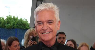 Phillip Schofield reveals emotional picture of him crying that he sent to his family - www.ok.co.uk - Germany