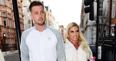 Katie Price and Carl Woods spark pregnancy rumours with fertility clinic visit - www.ok.co.uk - London