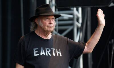 In Removing Neil Young’s Music, Spotify Didn’t Have to Listen to the Artist, but Did Have to Heed His Label - variety.com
