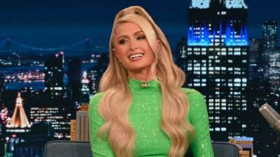 Paris Hilton Makes Fun of Herself for Wearing Two Different Shoes During Recent 'Tonight Show' Appearance - www.etonline.com - Italy