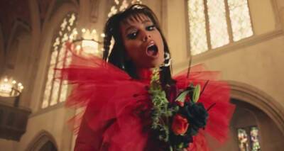 Anitta Channels Lydia Deetz in 'Boys Don't Cry' Music Video - Watch Now! - www.justjared.com - Brazil