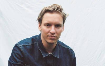 George Ezra announces third album ‘Gold Rush Kid’ with joyous new single ‘Anyone For You’ - www.nme.com - city Columbia - city London, county Park