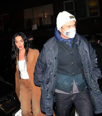 Katy Perry And Orlando Bloom Seem Still ‘In The Honeymoon Phase’ During Date Night In New York City - etcanada.com - New York - Italy - Las Vegas - city Midtown