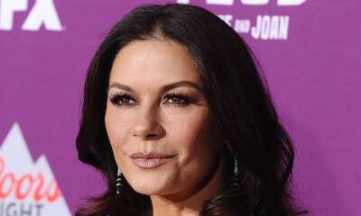 Catherine Zeta-Jones shares sultry photo - and fans say the same thing - hellomagazine.com - New York