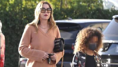 Ellen Pompeo’s Daughter Sienna, 7, Is Seen In Rare Photos As They Run Errands In LA - hollywoodlife.com - Los Angeles - Los Angeles