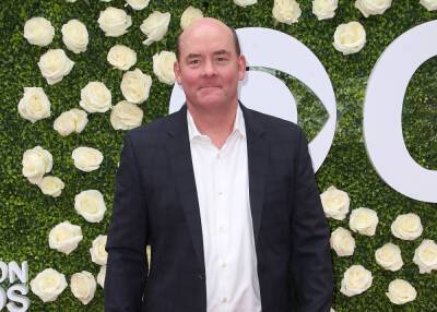The Office Star David Koechner Arrested For Suspected DUI And Hit & Run On NYE - perezhilton.com - California - county Valley - city Simi Valley, state California