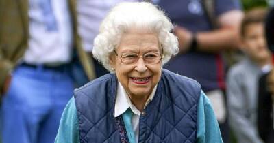 Queen Elizabeth II Praises Toddler Who Dressed as Her for Halloween: You Look ‘Splendid’ - www.usmagazine.com