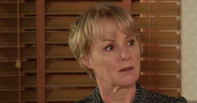 Dancing On Ice's Sally Dynevor wows fans with 'youthful' brown hair and fringe transformation - www.ok.co.uk