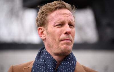 Anti-vaxxer Laurence Fox says he has COVID-19 - www.nme.com - Britain