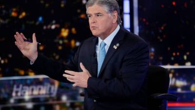Donald Trump - Sean Hannity - Jan. 6 panel seeks interview with Fox News host Sean Hannity - abcnews.go.com - state Mississippi