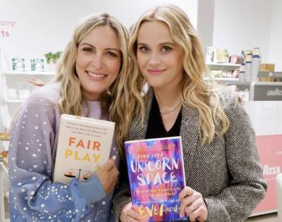 Reese Witherspoon’s Hello Sunshine & iHeartMedia Set ‘Time Out: A Fair Play Podcast With Eve Rodsky & Dr. Aditi’ - deadline.com - New York