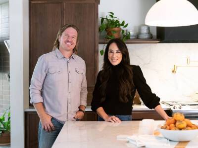 Chip & Joanna Gaines Release ‘Fixer Upper’ Casting Tape As DYI Rebrands Into Magnolia Network - deadline.com - France