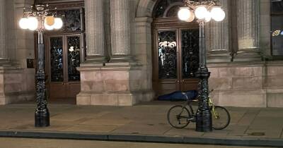 Homeless charity blasts council bosses over 'shocking' pictures of people sleeping outside city chambers - www.dailyrecord.co.uk - Britain - Scotland