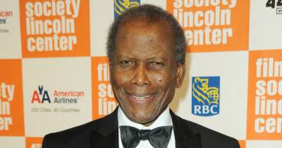 Sidney Poitier Dead: Celebrities Pay Tribute After 1st Black Best Actor Oscar Winner Dies at 94 - www.usmagazine.com - Bahamas - Washington - Japan - county Chester - county Cooper