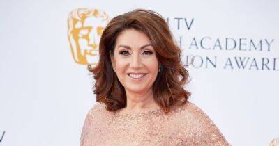 Jane Macdonald - Loose Women's Jane McDonald lost 1.5st and four sizes after overhauling diet - dailyrecord.co.uk