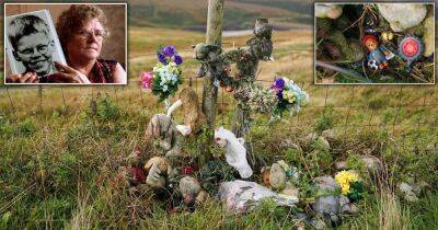 Ian Brady - Myra Hindley - Keith Bennett - The memorial to a murdered boy and his grieving mother - battered by the elements, but still standing on the bleak moors - manchestereveningnews.co.uk