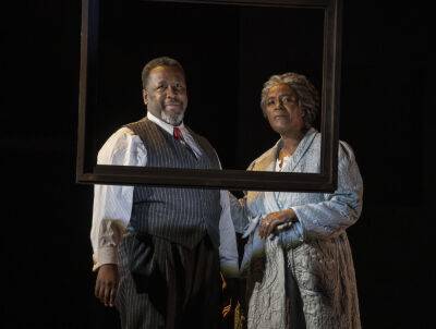 Hudson Theatre - Wendell Pierce - Sharon D.Clarke - ‘Death Of A Salesman’ Broadway Review: Wendell Pierce & Sharon D Clarke Revitalize A Classic - deadline.com - USA - county Miller - county Arthur - state Oregon - county Caroline
