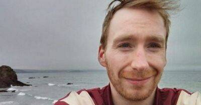 Body found ‘hidden under blanket’ on roof of three-storey flat believed to be missing man - www.dailyrecord.co.uk - Scotland