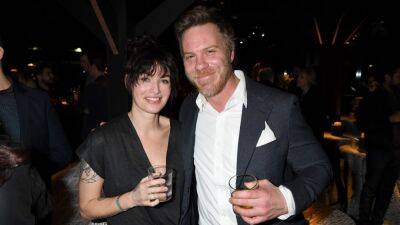 Lena Headey Married Ozark Actor Marc Menchaca, and So Many Game of Thrones Stars Were There - www.glamour.com - Italy