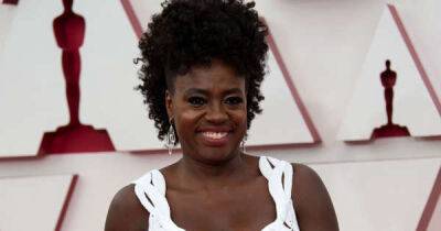 Viola Davis - Viola Davis thought she was 'too black' to succeed in the arts - msn.com - New York - Gambia