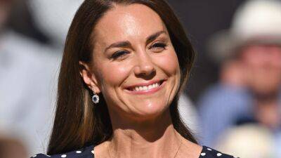 princess Diana - Kate Middleton - prince Louis - Kate Middleton Swapped Heirloom Diamonds for an Everywoman Jewelry Trend - glamour.com - New York - Charlotte - county Clarke