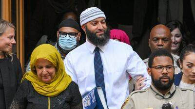 Adnan Syed, Subject Of 'Serial' Podcast, Has Charges Dropped Against Him by Prosecutors in 1999 Killing - www.etonline.com - Baltimore