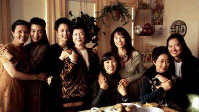 ‘The Joy Luck Club’ Sequel In The Works With Amy Tan & Ron Bass Penning; Hyde Park & Jeff Kleeman Producing - deadline.com - New York - China - USA - Hollywood