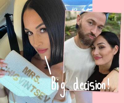 Nikki Bella Picked Out Her Wedding Dress HALF AN HOUR Before The Ceremony! - perezhilton.com