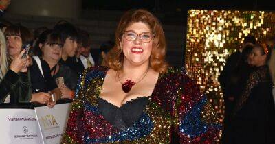 The Chase's Jenny Ryan flashes her bra in show-stopping sequin National Television Awards gown - www.ok.co.uk - London