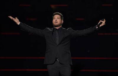Michael Bublé Jokes That ‘The Maple Leafs Can Suck It’ - etcanada.com - New York - county Buffalo