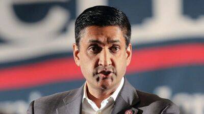 Ro Khanna puts political consultants in early 2024 primary states on campaign payroll - foxnews.com - California - Colorado - state Nevada - state New Hampshire - state Iowa