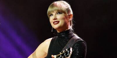 Taylor Swift Reveals First 'Midnights' Lyrics - www.justjared.com