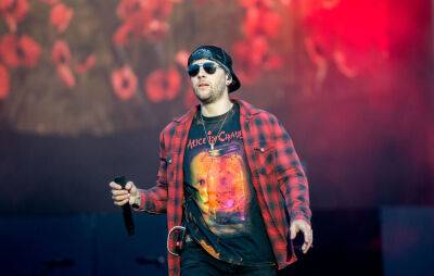 M Shadows says Avenged Sevenfold “cut a little too close” to Metallica on ‘Hail To The King’ - nme.com - city Sandman