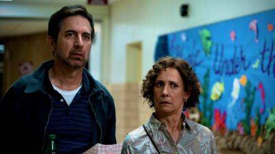 Ray Romano - Howard Cohen - Ray Romano Feature Directorial Debut ‘Somewhere in Queens’ Acquired By Lionsgate & Roadside Attractions - deadline.com - USA - New York - county Queens