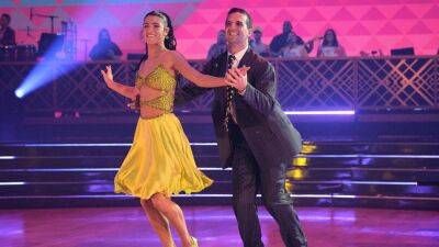 'Dancing With the Stars' Takes Celebs Back to Their High School Days for Prom Night! (Recap) - www.etonline.com
