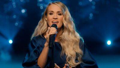 Carrie Underwood reveals she used to 'lose respect' for singers who 'can't hit the notes' in concert - www.foxnews.com - USA