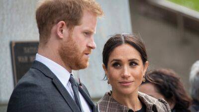 prince Harry - Meghan Markle - queen Elizabeth - Liz Garbus - Jonny Lee - John Major - Meghan Markle and Prince Harry's Netflix Docuseries: When It Will Air, and Everything Else We Know - glamour.com - Britain - Netflix