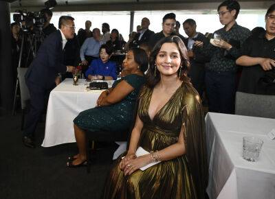Alia Bhatt, Bollywood’s Darling, Completes A Decade In Films: ‘I Promise To Be Better’ - etcanada.com - India - city Stockholm - city Mumbai
