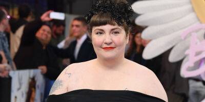 Lena Dunham Says She Wants Her Casket Driven Through NYC Pride Parade - www.justjared.com