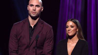 Jana Kramer - Mike Caussin - Red Table Talk - Sheree Zampino - Jana Kramer Describes Shattering Door With a Bat Amid Mike Caussin's Infidelity: 'I Went Real Crazy' - etonline.com