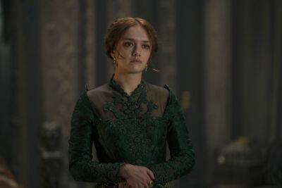 Olivia Cooke - ‘House Of The Dragon’ Star Olivia Cooke On How She’s Not Playing A Villain: “Sometimes The Internet Discourse Is Too Black And White” - deadline.com - Britain