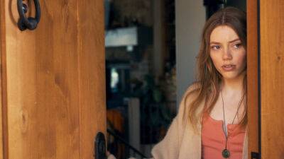 IFC Films Buys Amy Redford’s YA Thriller ’What Comes Around’ – SFiFF - deadline.com - USA - Santa Fe