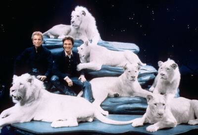 Siegfried & Roy Limited Series, Based On Podcast, In The Works At Apple From John Hoffman & Imagine Television - deadline.com - USA - Las Vegas